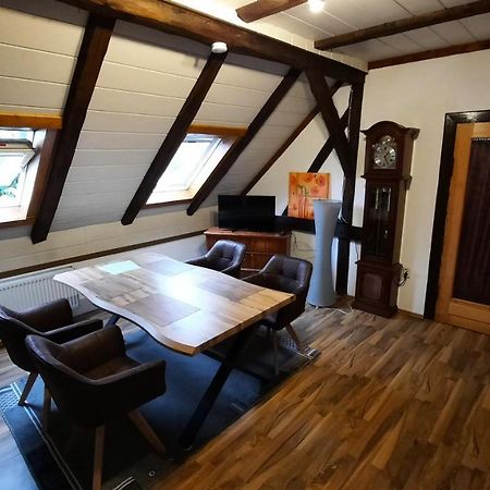 Zum Holzwurm Apartment Muhlanger Luaran gambar